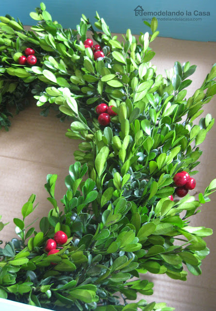 The Home Depot wreaths, boxwood