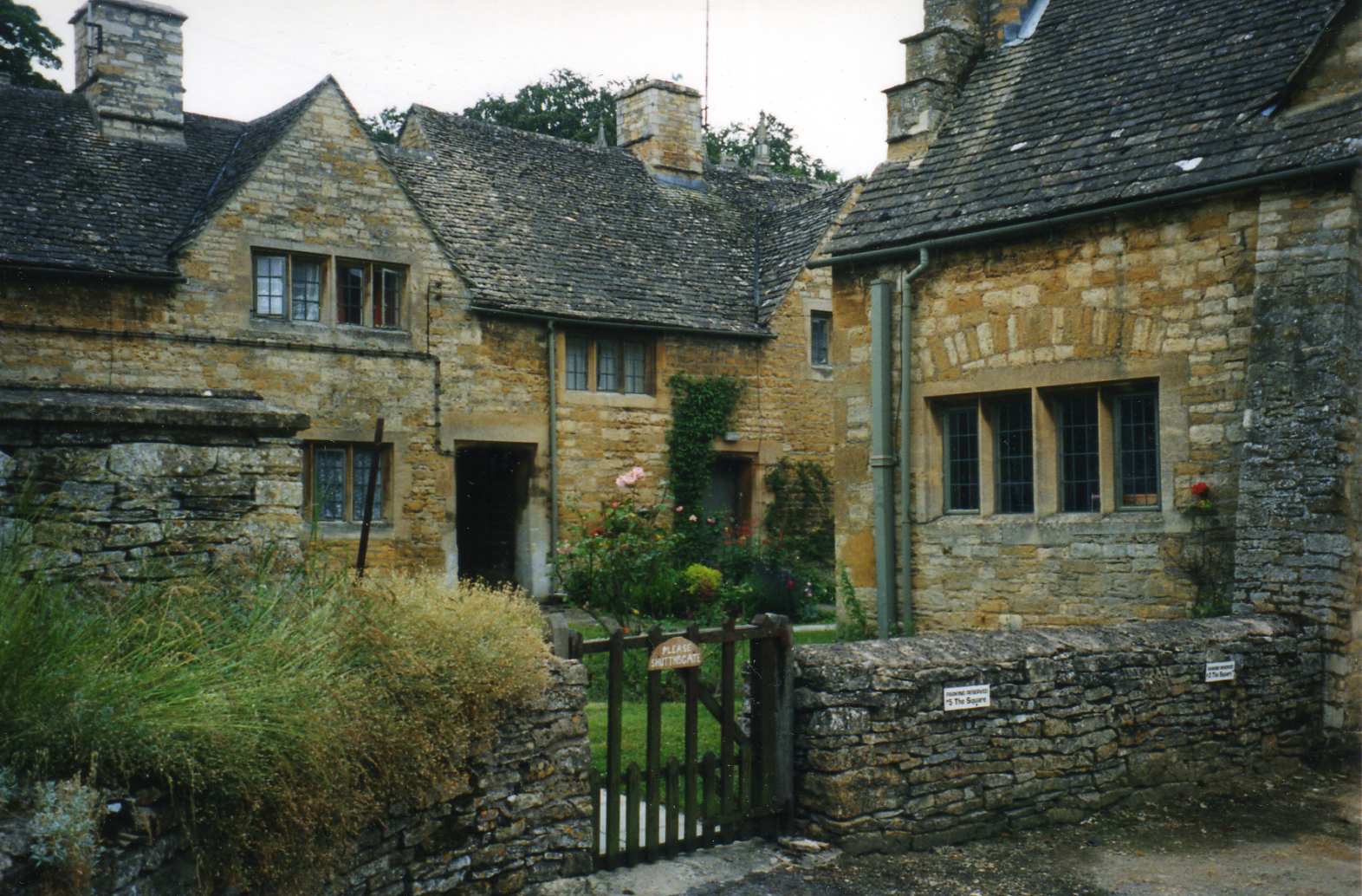 T ta INTERESTING PLACE THE COTSWOLDS t-ta-interesting-place-the-cotswolds