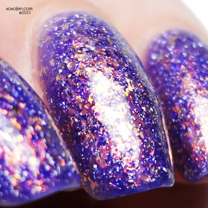 xoxoJen's swatch of KBShimmer Witch Please