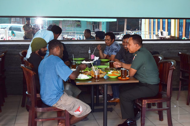 Berikan Rasa Nyaman, Dandim Klaten Silaturohmi Dengan Warga Papua   