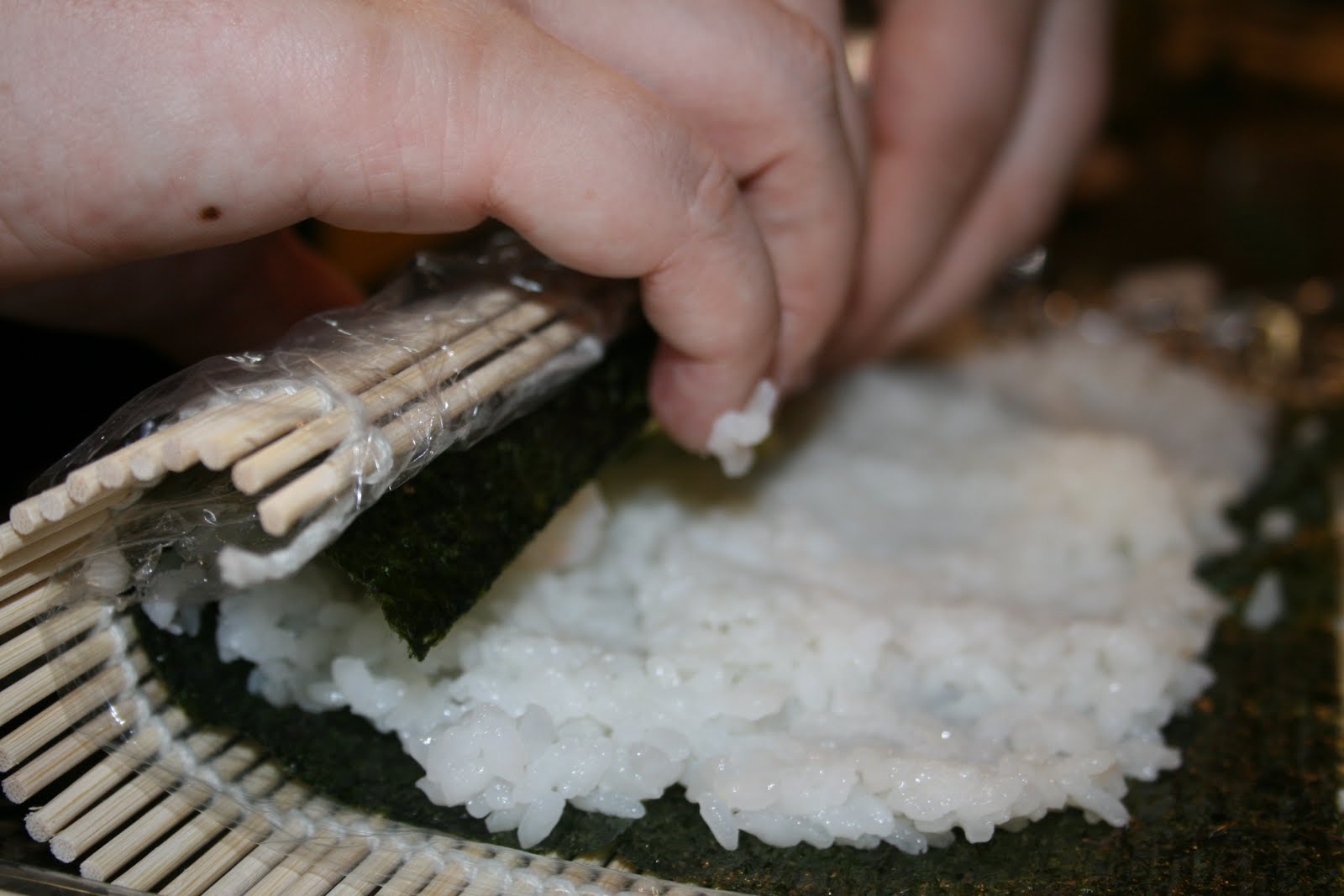 Lola's Homemade Cooking: Homemade Sushi Rolls
