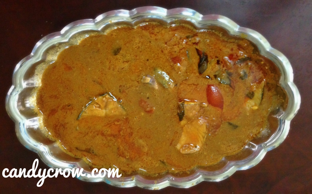 Fish Curry / Meen Kulambu Recipe