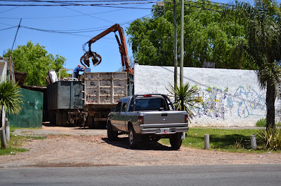En San Isidro funcionarios extorsionan a vecinos para tapar irregularidades del Plan Federal de Viviendas