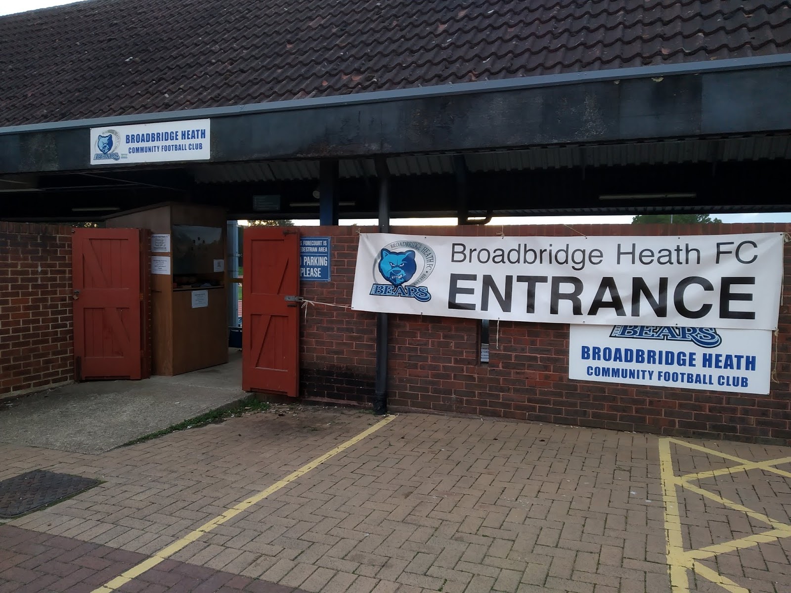 The Wycombe Wanderer Broadbridge Heath Broadbridge Heath Leisure