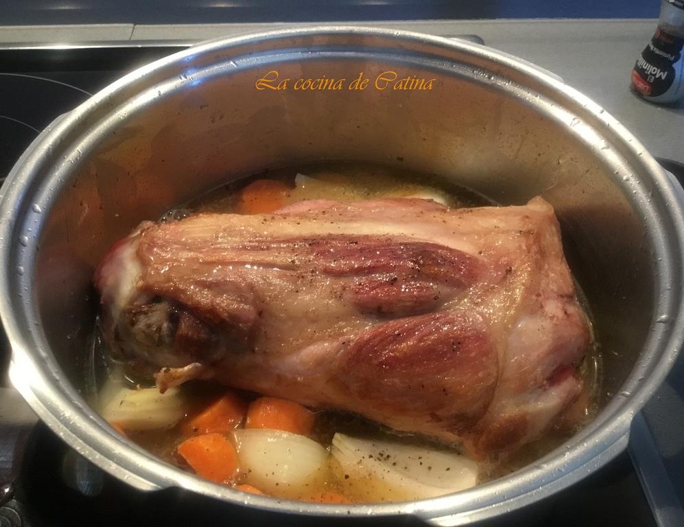 Codillo de cerdo - La cocina de Catina