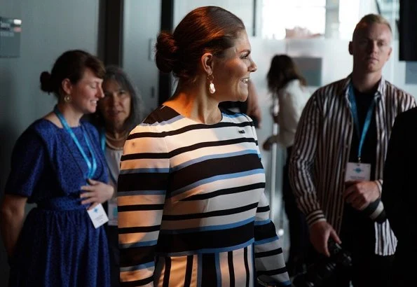 Crown Princess Victoria wore a printed midi dress by Dolce & Gabbana. In2Design Baroque Pearl earrings Kate Middleton