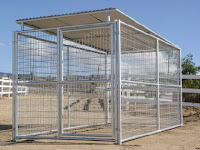 Chain link kennel with roof
