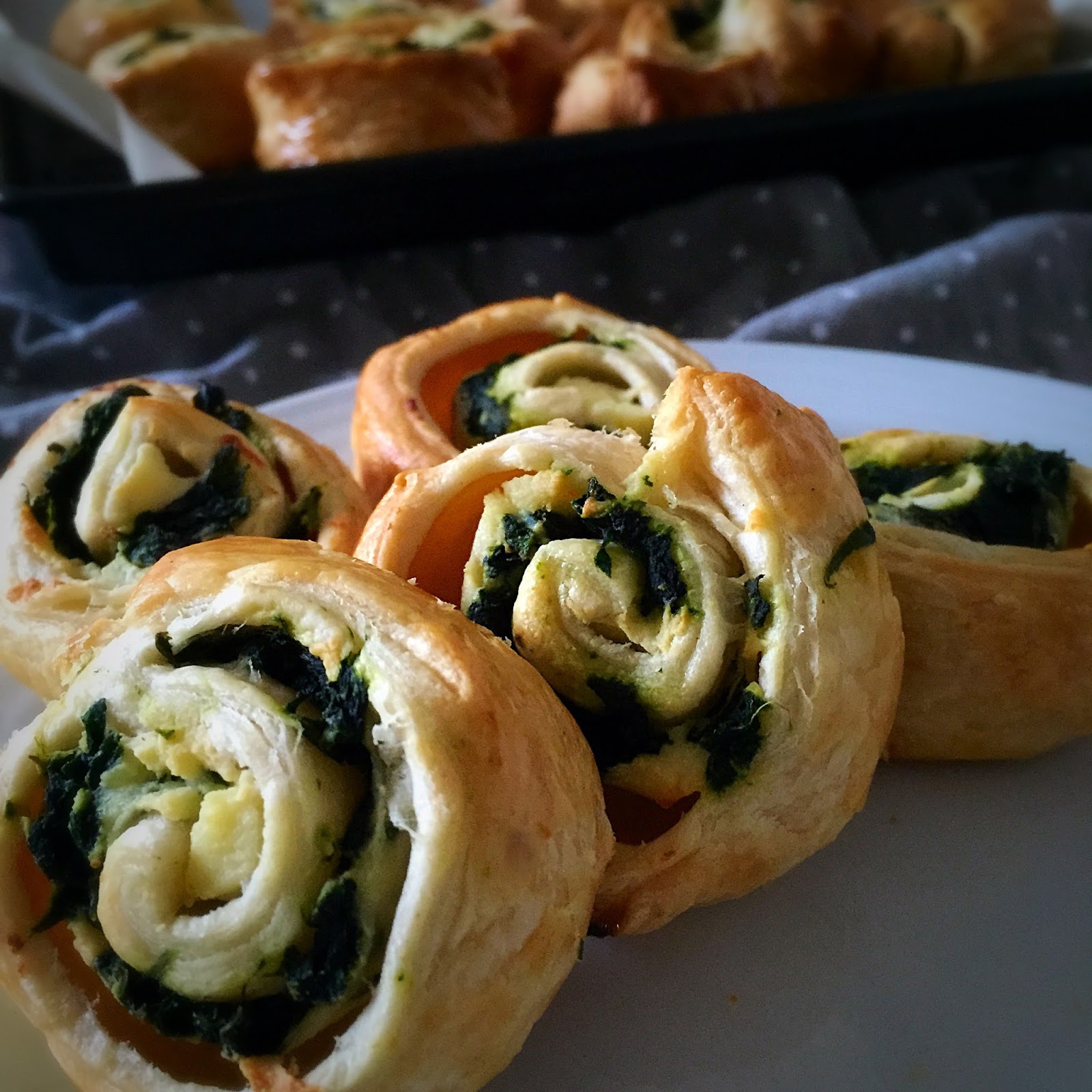 Spinach & Ricotta Pinwheel Recipe Eat.Love.Live