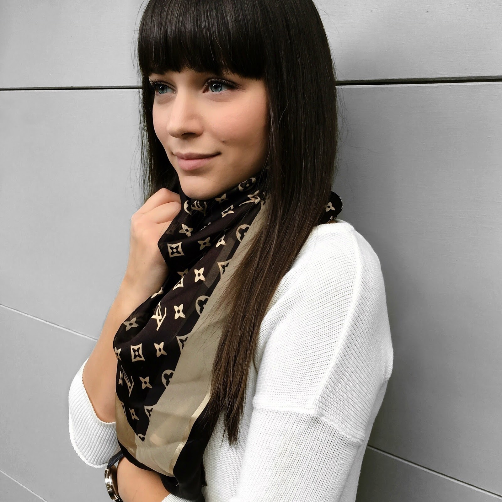 How Can You Tell If A Louis Vuitton Scarf Is Reality