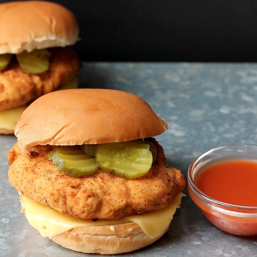 VEGAN CHICK-FIL-A DELUXE SANDWICHES  - Were you guys ever fans of Chick-Fil-A? In my thirty years on this planet, I can say I’ve never had the well-known and widely popular Chicken Sandwich, or anything on their menu for that matt…
