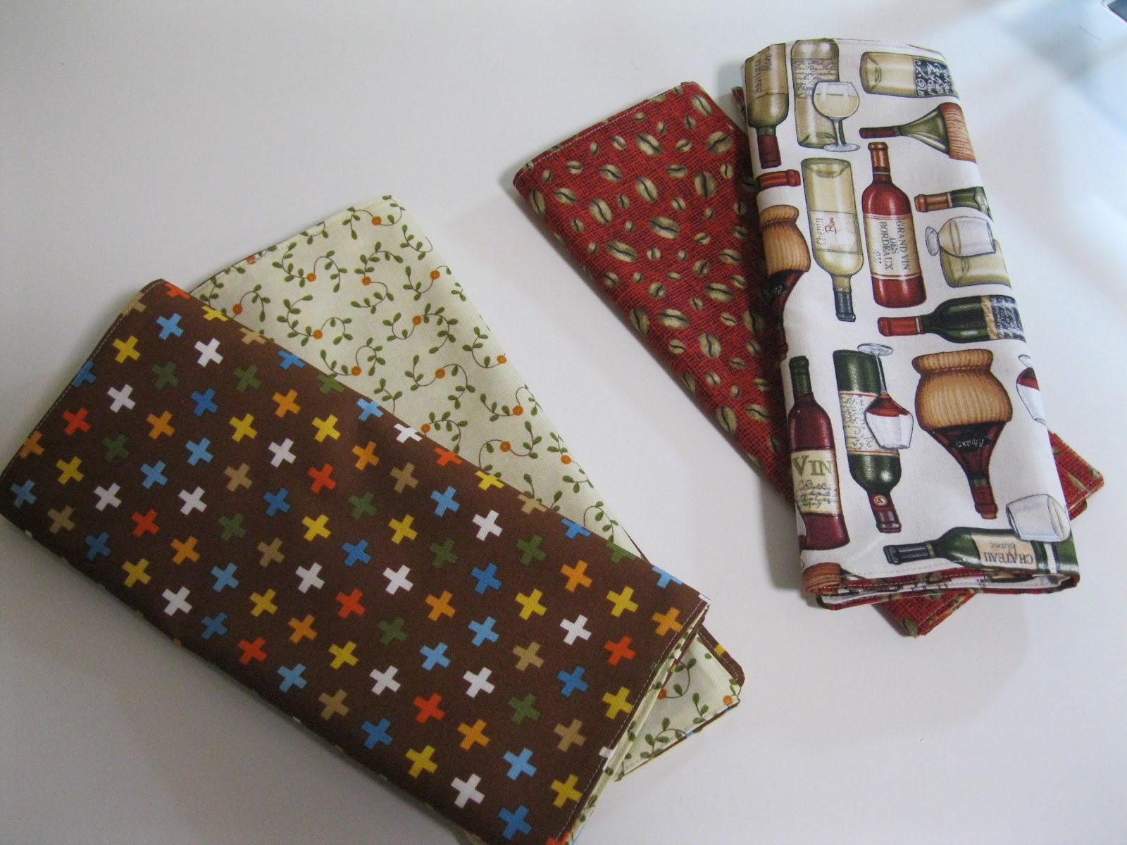 Little Penguin Quilts What can you make with two fat quarters?