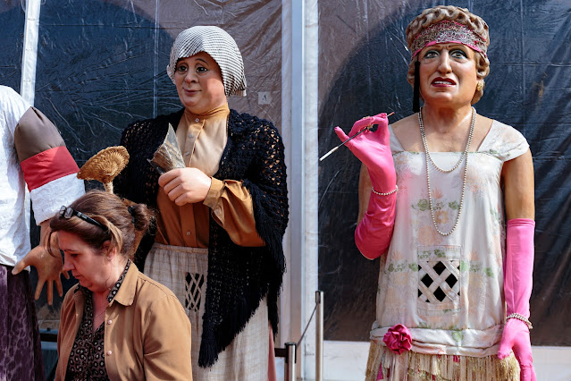 Шествие Гигантов в Испанской деревне, Барселона (Diada Gegants Poble Espanyol Barcelona)