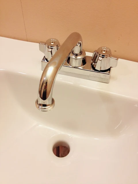 laundry tub faucet on sink
