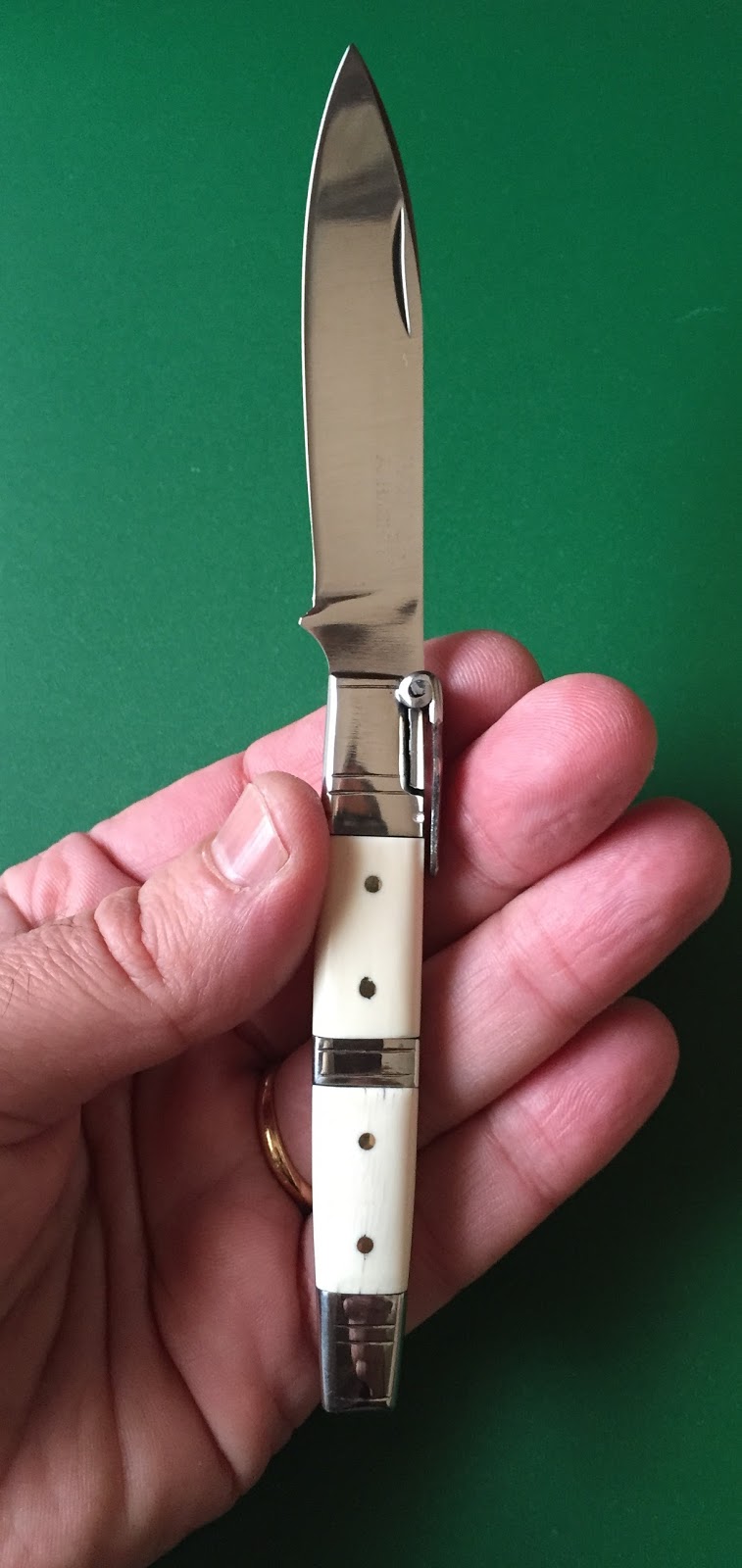 Pocket Knives Spanish