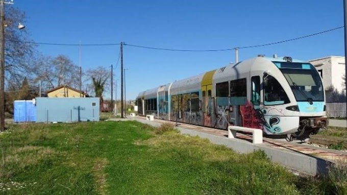 Πάτρα: "Μπούκαραν" στον Προαστιακό και απειλούσαν τους επιβάτες - Τρεις προσαγωγές