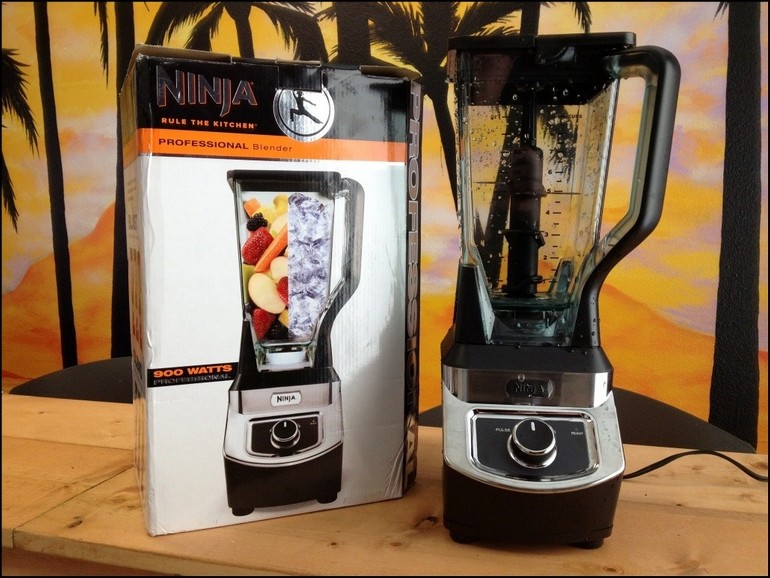 Ninja Professional Blender 900 Watts Review