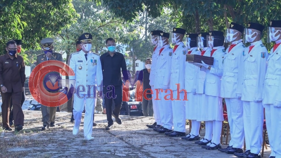HUT RI 75