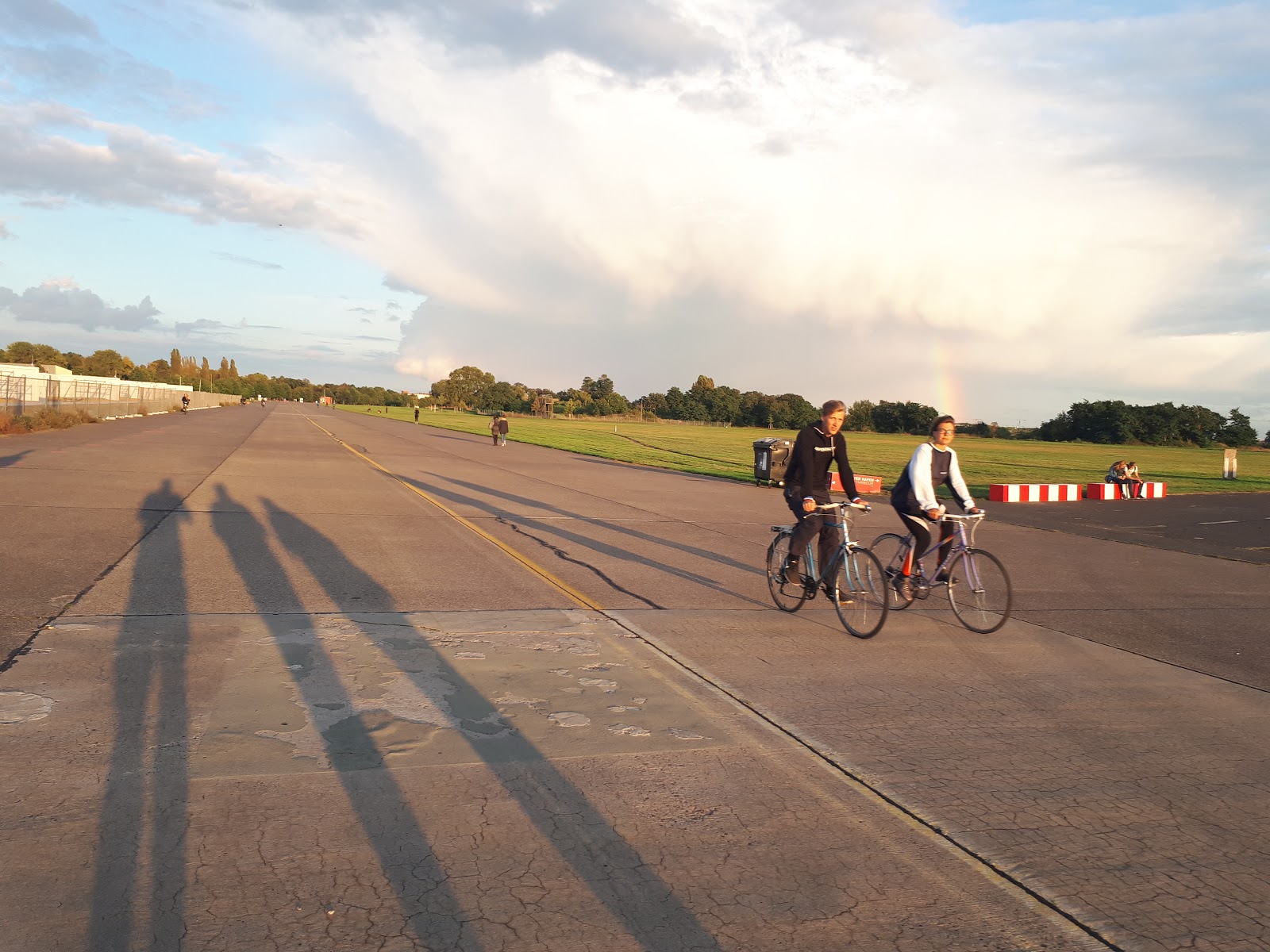 The Ullsteinhaus And The Tempelhofer Hafen Harbour Tempelhof