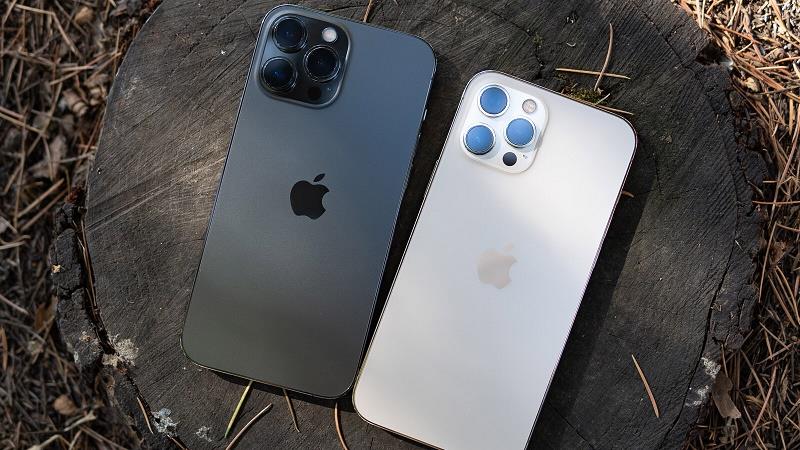 iPhone 13 Pro Max vs iPhone 12 Pro Max: Bản cao nhất có phải luôn là lựa chọn tốt nhất?