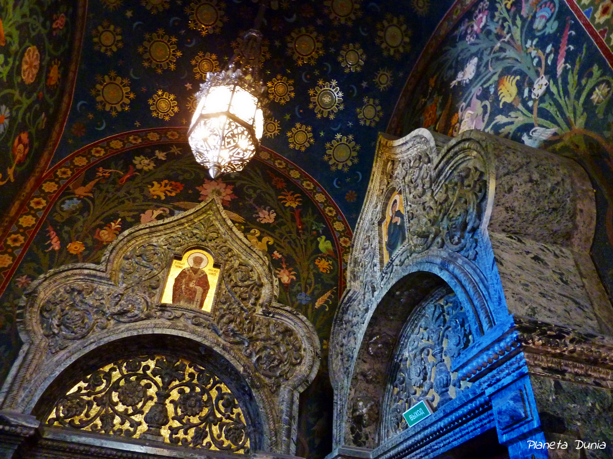 Dunia Iglesia de la Resurrección de Cristo (San Petersburgo)