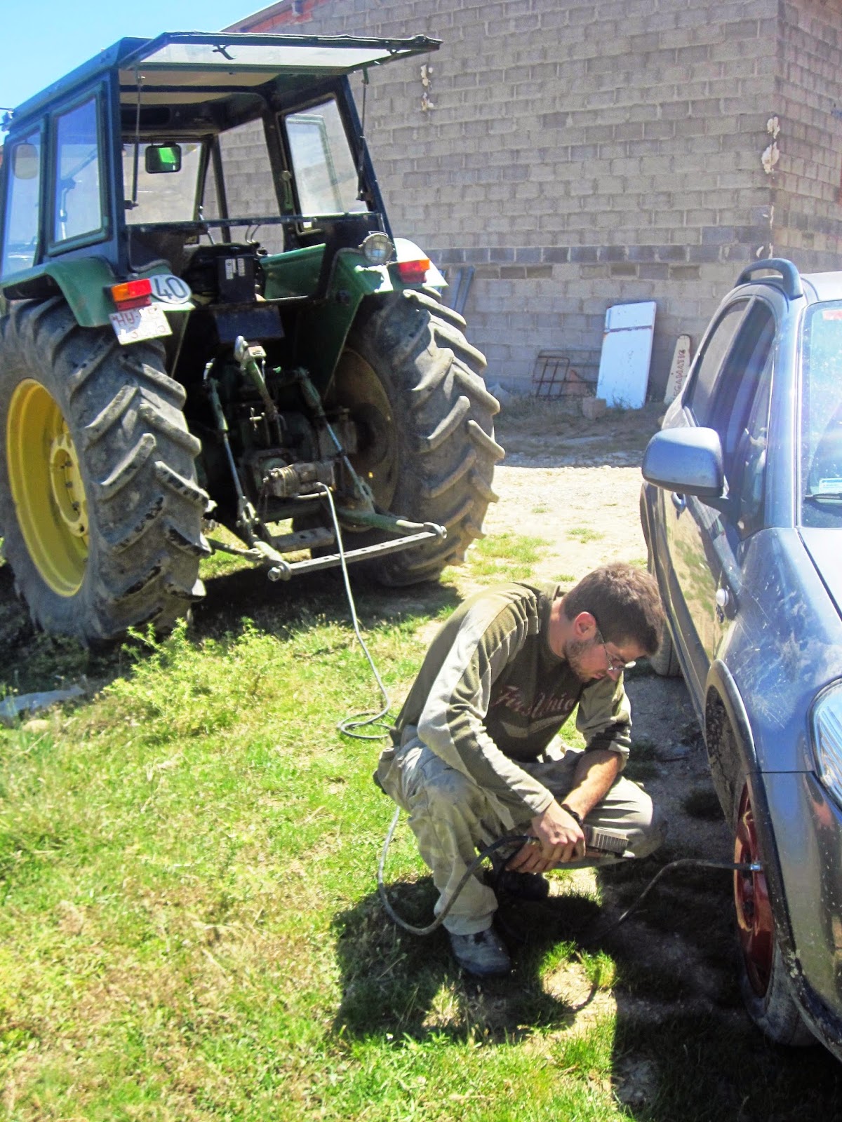 tractor raúl tousa