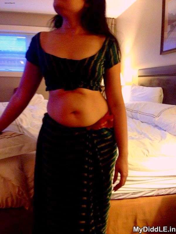 Bengali Aunties Saree Strip Nude Xxx Pics