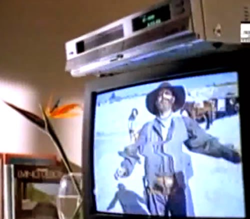 Propaganda do começo dos anos 90. A Philco buscava fortalecer a venda da sua linha de videocassetes com um divertido comercial.