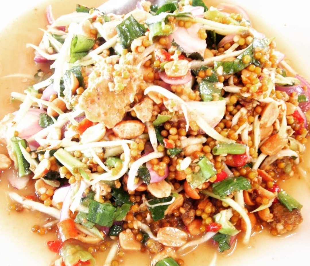 Dunia Makanan Kerabu Telur Belangkas