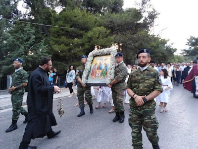 Λιτάνευση στον Ιερό Ναό Αγίας Τριάδος Εκάλης