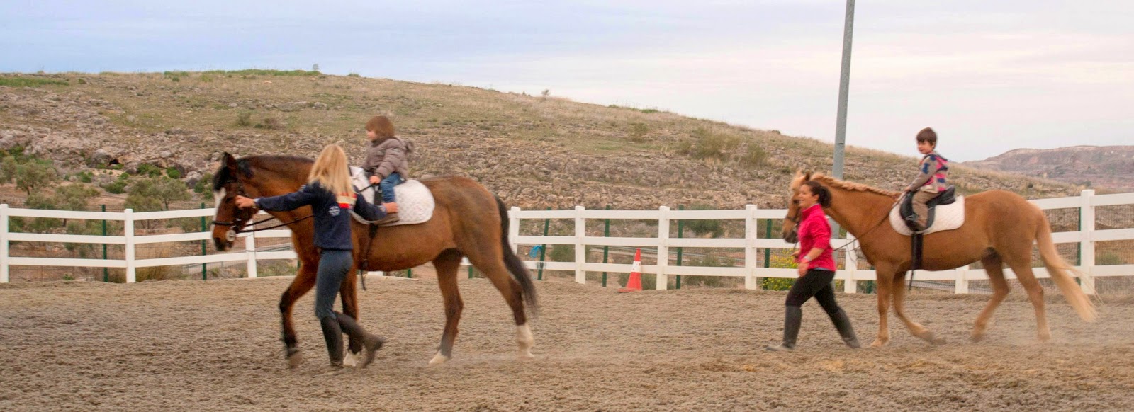 Cabalgando Rico Cazabitos 5 años: Cabalgando