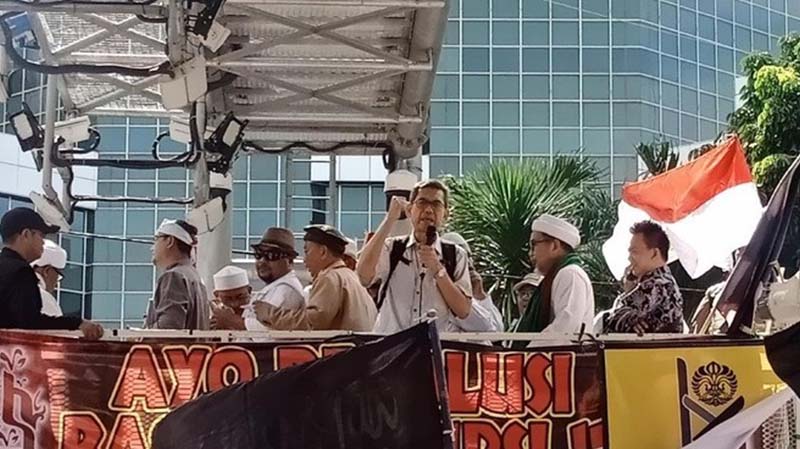 Orator Aksi 212 Senggol Ahok, Tak Rela Dijadikan Komut Pertamina Orator Aksi 212 Senggol Ahok, Tak Rela Dijadikan Komut Pertamina