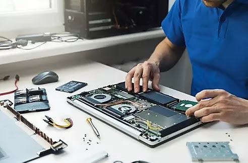 Benefits of Going to Professional Laptop Repair Center