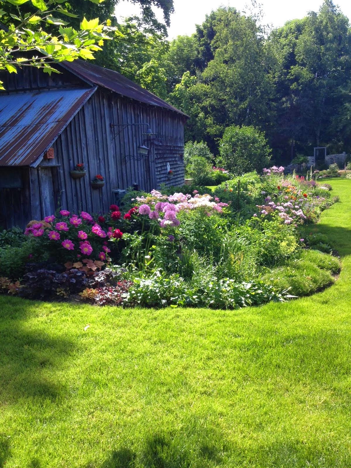 Country Garden Tour