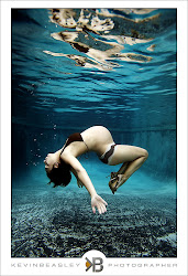 underwater maternity pregnancy amazing pregnant shoot photoshoot camera water yes baby under belly want shots mesmerizing inspiration please outstanding olympus