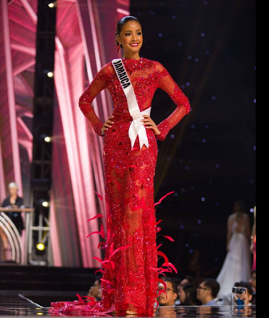 Đầm dạ hội của Lệ Hằng được đánh giá top đẹp nhất Miss Universe 2016 Screenshot%2B2017-01-27%2B17.02.31