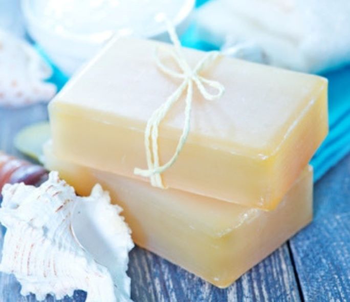 This organic lotion bar would be a great homemade Valentine's Day gift for her