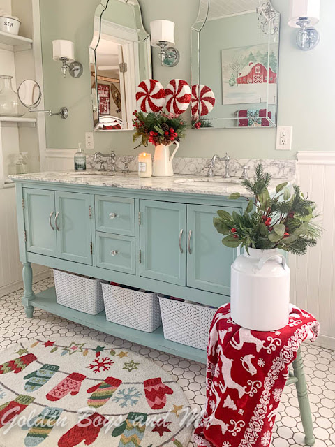 Master Bathroom with Christmas decor - www.goldenboysandme.com