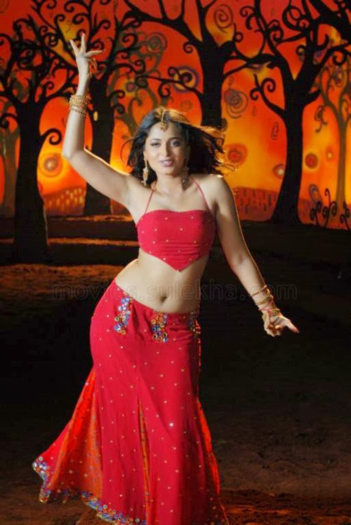 Anushka Shetty hot in red, Anushka Shetty navel pictures