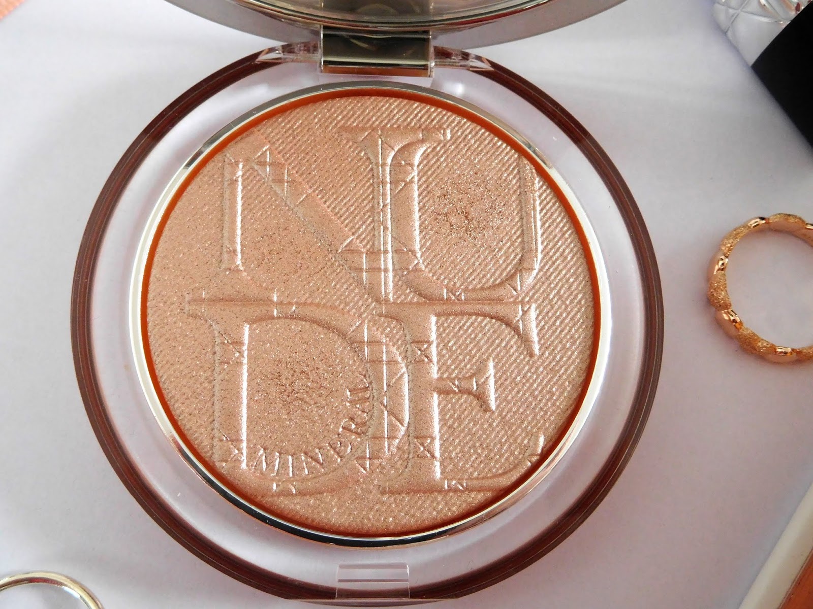 dior highlighter 05