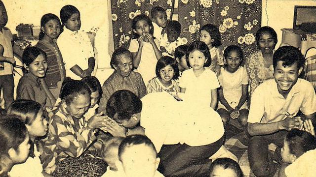 Deskripsi Tentang Keluarga dalam Bahasa Inggris dan