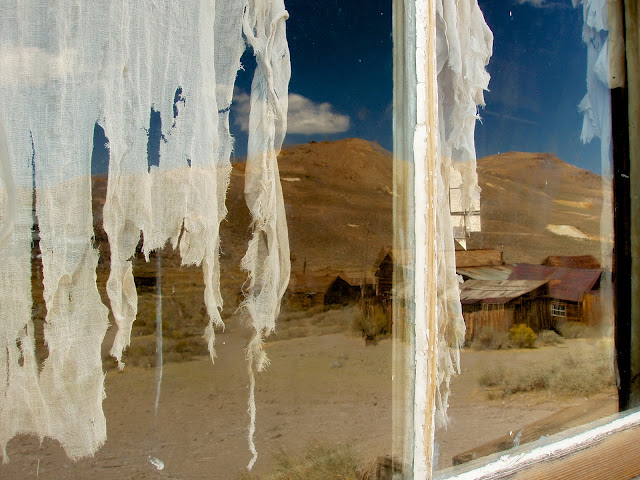 Reflejos en una ventana de Bodie