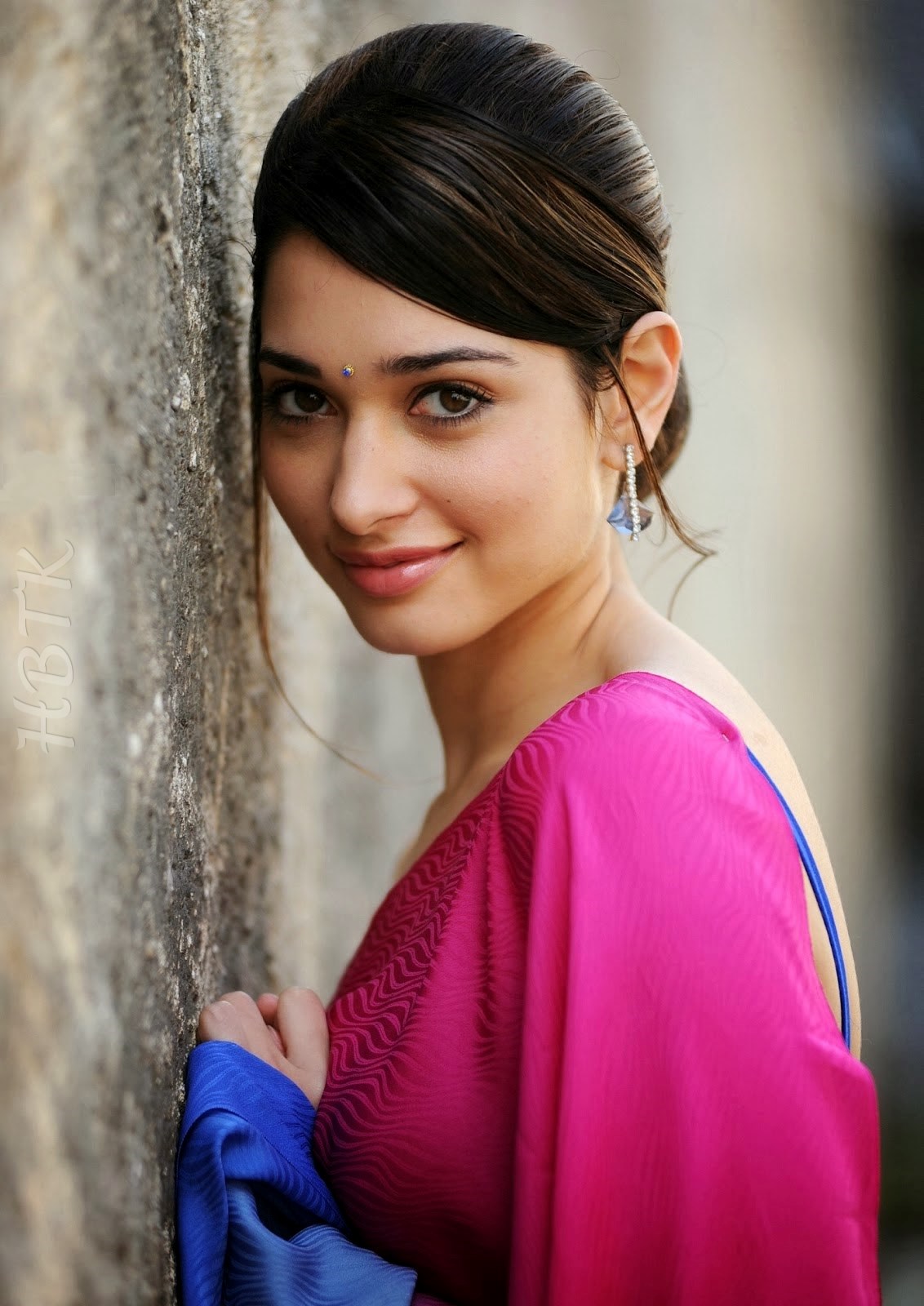 Hbtkollywood Tamanna Bhatia Looking Gorgeous In Pink And Blue Sari Wearing Sleeveless Blouse