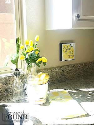 color,color palettes,colorful home,Pantone color of the year,decorating,diy decorating,DIY,farmhouse style,kitchen,seasonal,spring,Illuminating yellow,Pantone 2021,lemons,lemon theme decor,spring decor,kitchen decor,seasonal kitchen decor,yellow kitchen decor,farmhouse spring decor.