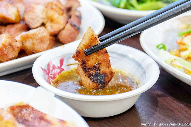 米噹泰式碳烤，半夜１點也能吃到的泰式風味料理，餐點平實好吃，闆娘也是正妹哦！