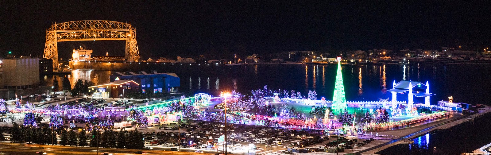 Duluth Harbor Cam Bentleyville wins national lighting contest!