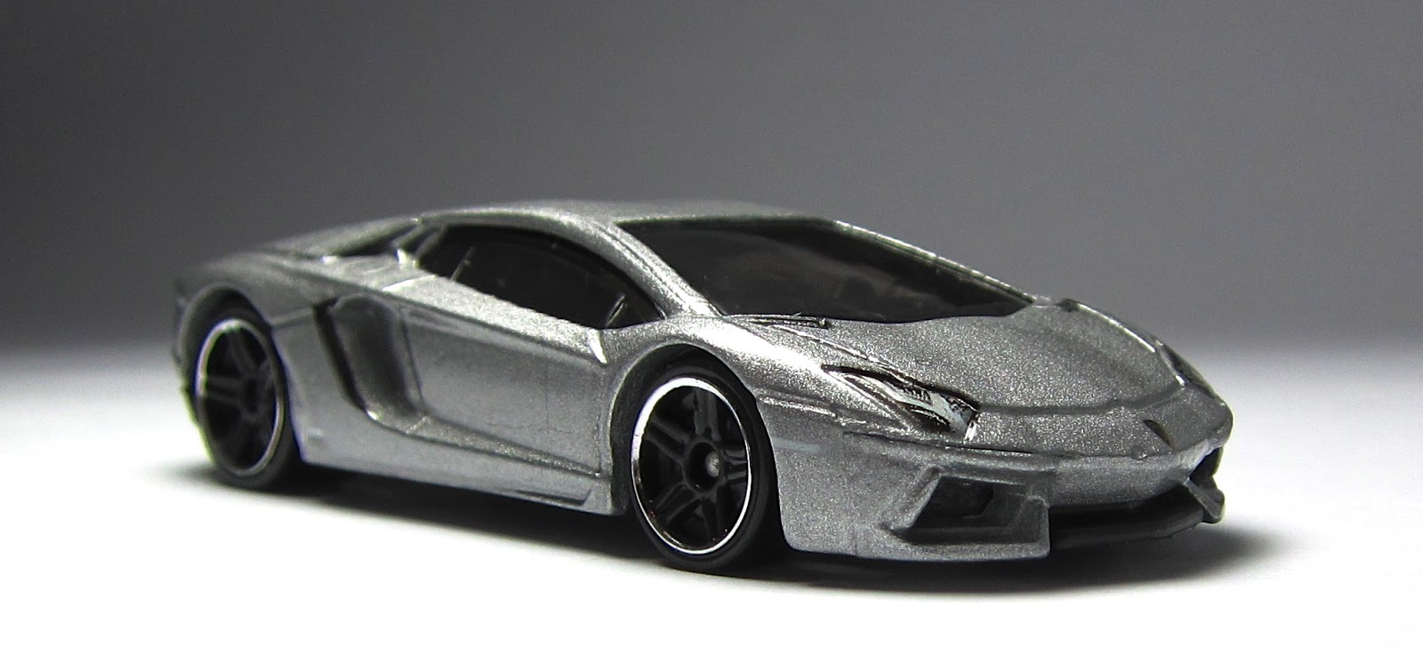 Lamborghini Aventador Wheels