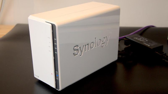 1. Synology DS220j