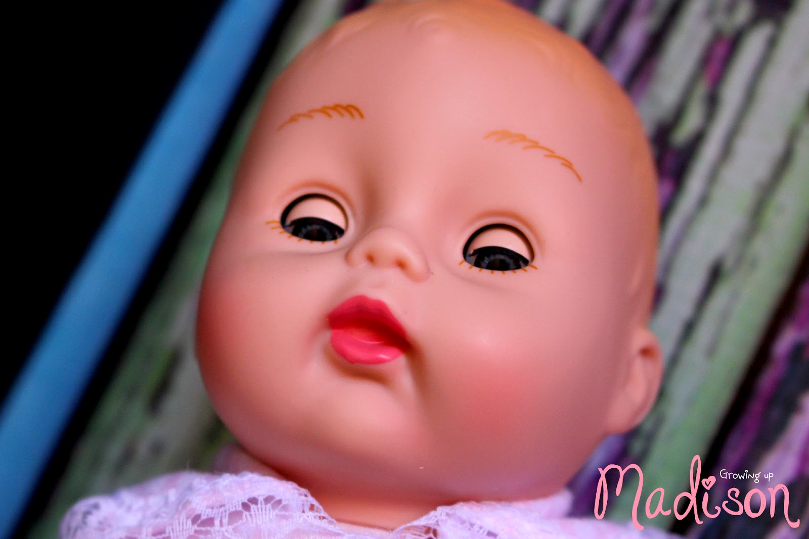 baby dolls that open and close their eyes