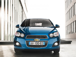 2011 Chevrolet Aveo Pictures