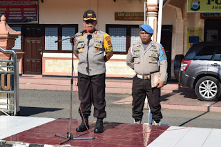 Kapolres Barru Melakukan pengecekan Personil dalam Rangka Kesiapan PAM Pelantikan Presiden dan Wakil Presiden RI.